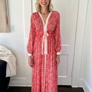 Paloma Blue brand NEW robe/ beach wrap pink flowers and so romantic